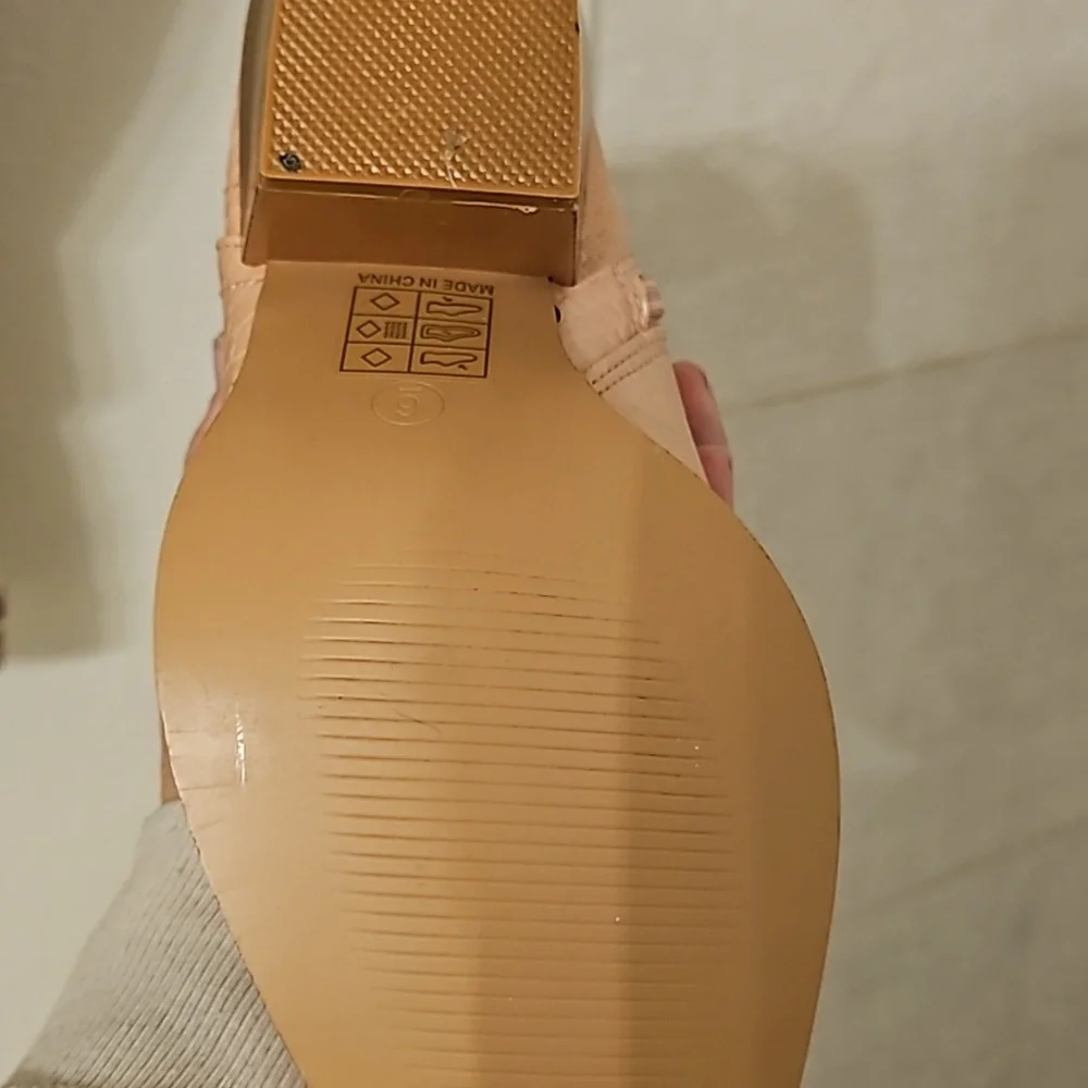 Cowboy boots - Picture 2 of 2